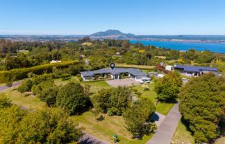 35 Blue Ridge Drive, Acacia Bay