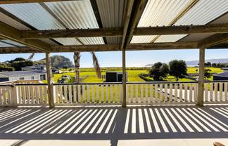 102 Newcastle Street, Mahia