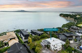 237 Beach Road, Campbells Bay