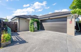 8 Reno Way, Flat Bush