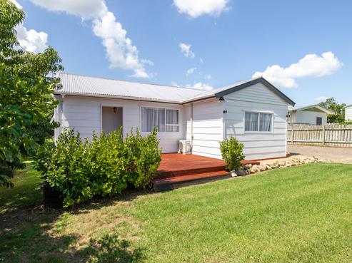 6 Stanley Street, Kerepehi