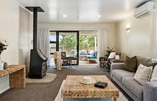 12 Kenmure Avenue, Forrest Hill