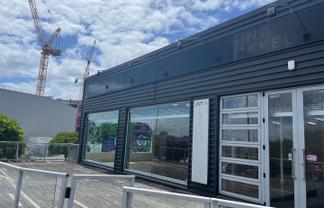 Prime Open Plan Workspace