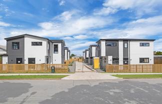 7/11 Albert Street, Otahuhu