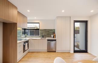 4/106 Wildberry Street, Woolston