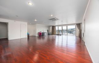 705/26 Remuera Road, Newmarket