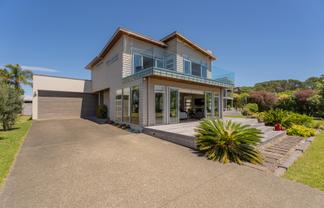 110 Mercury View, Matarangi