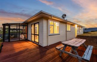 48 Te Pene Avenue, Titahi Bay