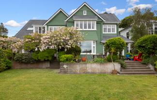 131 Upland Road, Kelburn