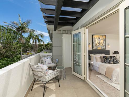 14/8 Sidmouth Street, Mairangi Bay