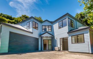 8 Stitchbird Close, Murrays Bay