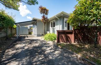 179 The Ridgeway, Stoke