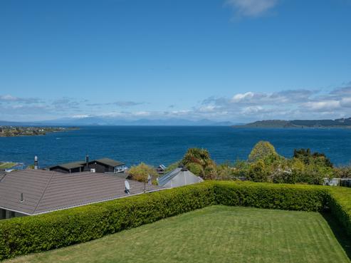 27 Kurupae Road, Hilltop