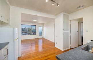 4/653 New North Road, Morningside