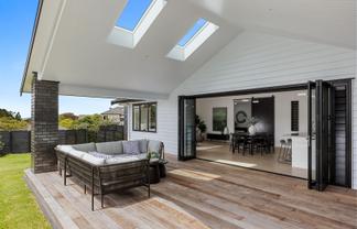 4 Grovenor Drive, Orewa