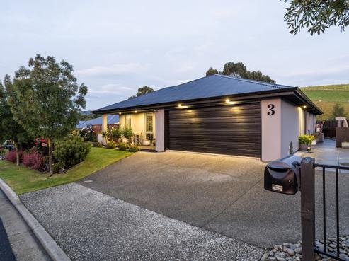 3 Trudi Place, Green Island
