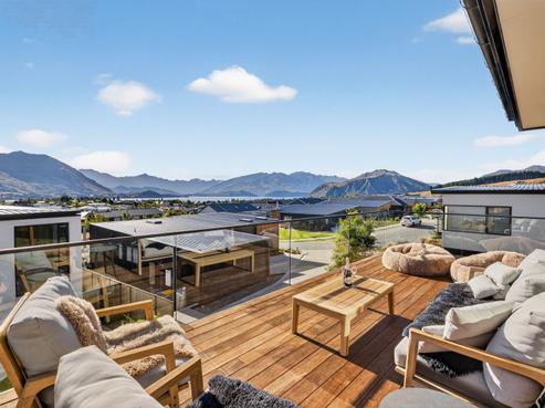 8 Landsborough Lane, Wanaka