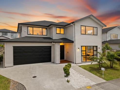 17 Saint Claire Road, Silverdale