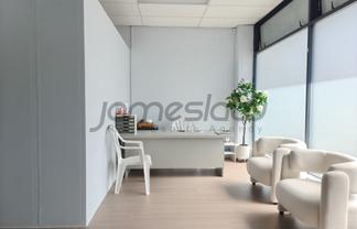 Renovated 85sqm 5-Room Office/Service Suite