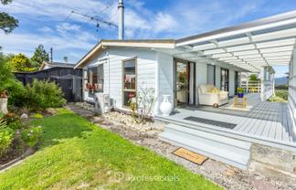23b Roband Crescent, Brown Owl