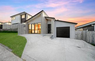 126 Thomas Road, Flat Bush