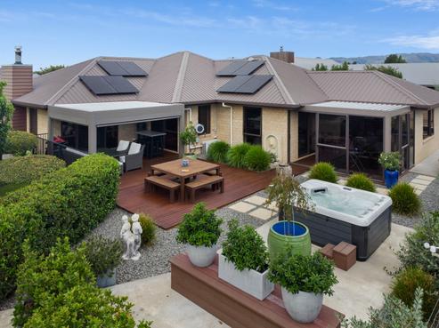 25 River Terrace, Renwick