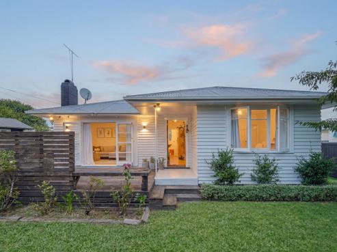 72 Campbell Street, Leamington