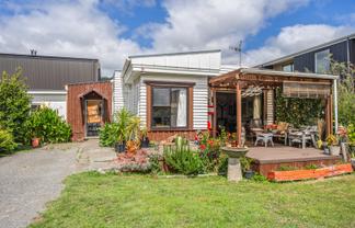 6 Waimarie Avenue, Paraparaumu