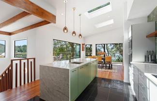 44 Paturoa Road, Titirangi
