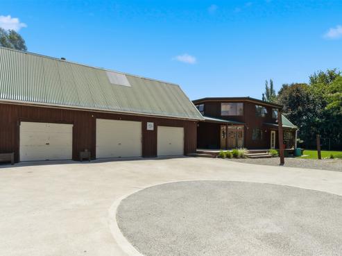 2529 Moutere Highway, Lower Moutere