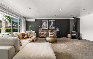 27 Norfolk Drive, Cambridge