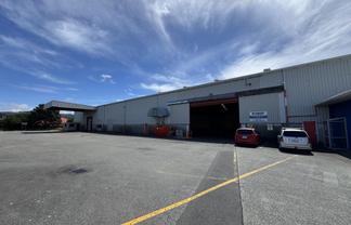 High-stud Petone warehouse