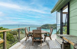 28 Hunterville Road, Waiheke Island