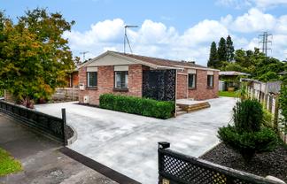 21A Southsea Crescent, Silverdale
