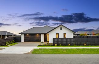 10 Plover Avenue, Amberley