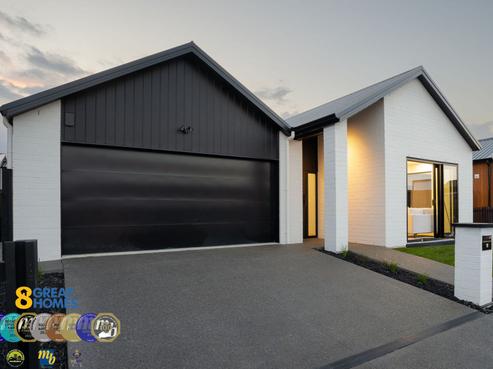 11 Halley Drive, Greenhill Park