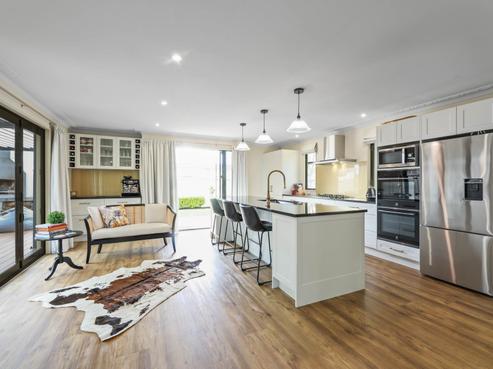 2 Orchard Lane, Springlands