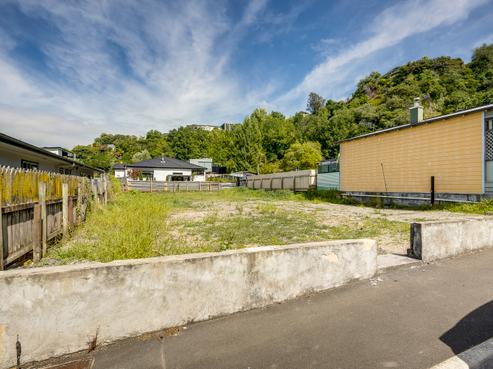 14 Chaucer Road South, Napier Hill