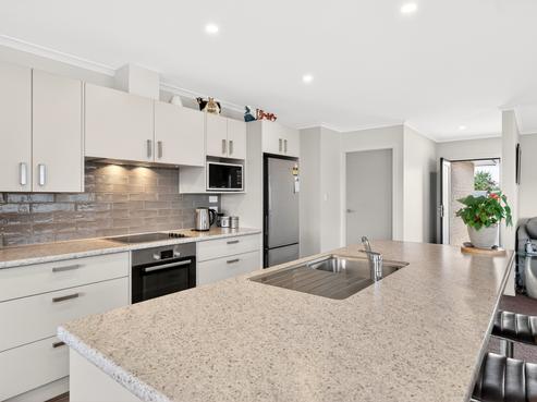 2 Craigmillar Street, Solway