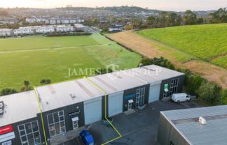 Well-Presented Tilt Slab Unit | 187m²