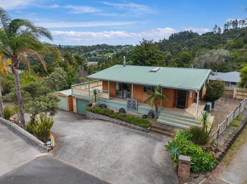 23 Lester Heights Drive, Woodhill