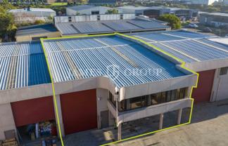 370sqm Industrial Unit - Minimal Office