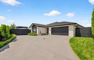 38 Kerr Crescent, Patumahoe