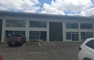 PARAMOUNT DRIVE UNIT