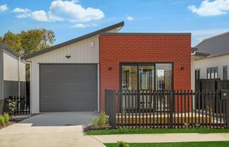 24 Taiheru Road, Karaka