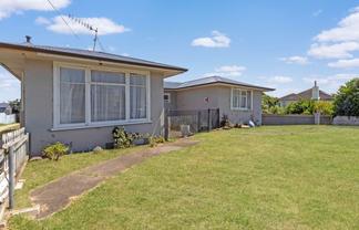99 Cornfoot Street, Castlecliff