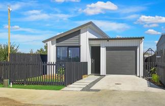 2 Taikato Road, Karaka