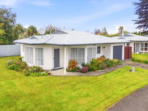 8 Hughes Court, Pahiatua