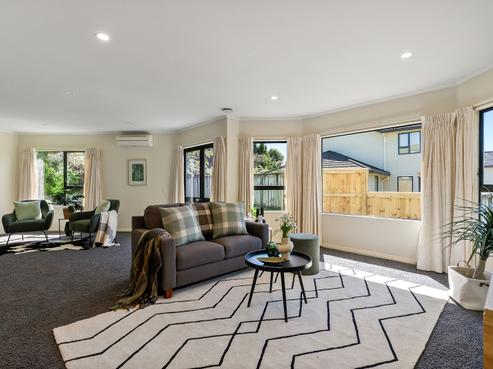 69 Joseph Banks Drive, Whitby