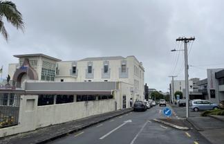 Functional Layout - Competitive Price